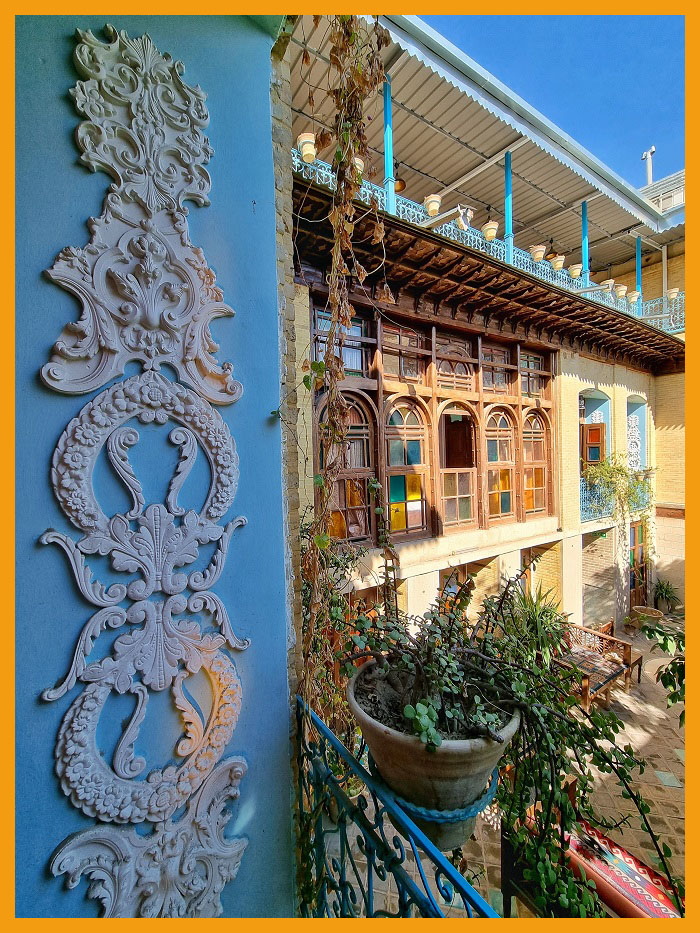 Shiraz Boutique Hotel