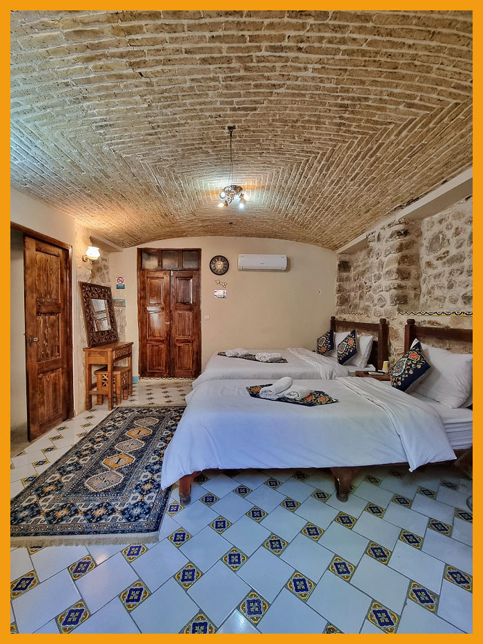 Shiraz Boutique Hotel